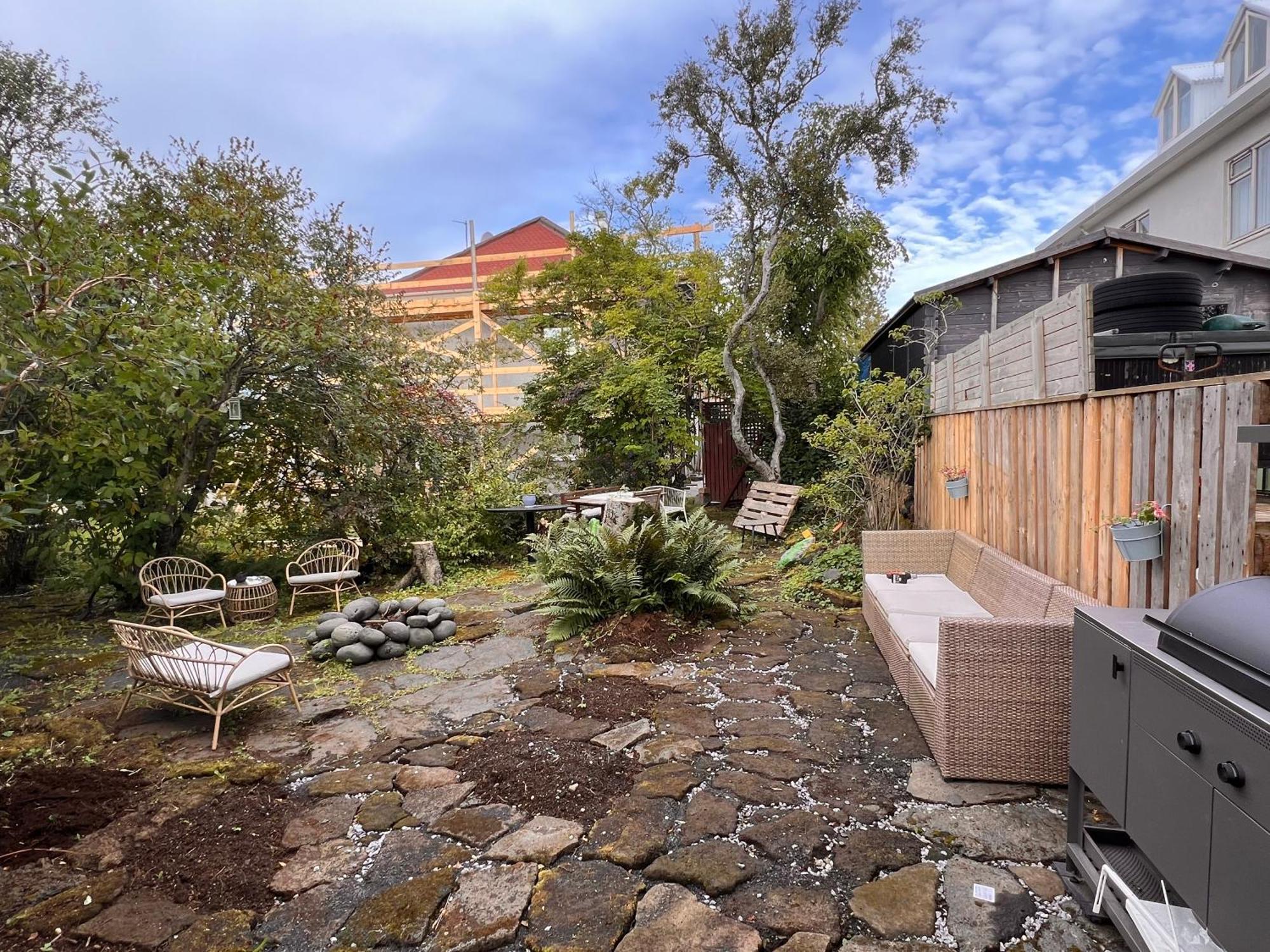 Casa Disa - Dreams, A Boutique Guesthouse In Reykjavik City'S Central Park And Botanical Garden In Laugardalur, Hot-Spring-Valley Exterior foto